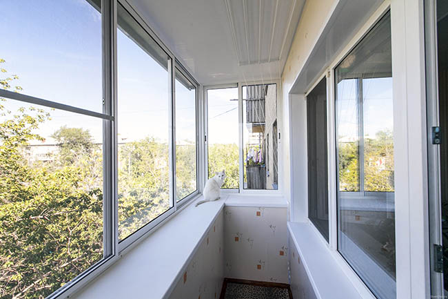 Остекление балкона алюминиевыми конструкциями Фрязино