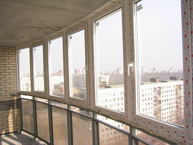 Недорогое остекление общего балкона Фрязино