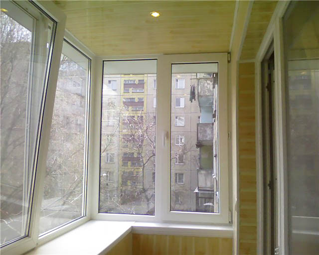 Остекление балкона в панельном доме по цене от производителя Фрязино