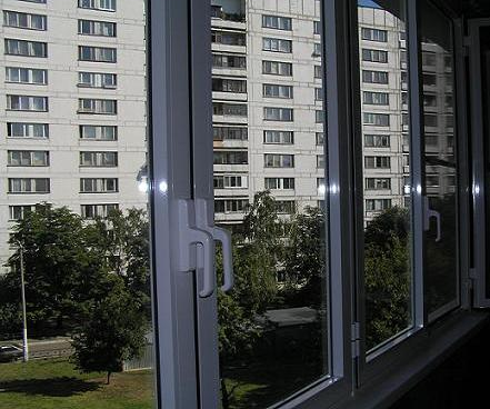 установка пластиковых окон на балконе Фрязино